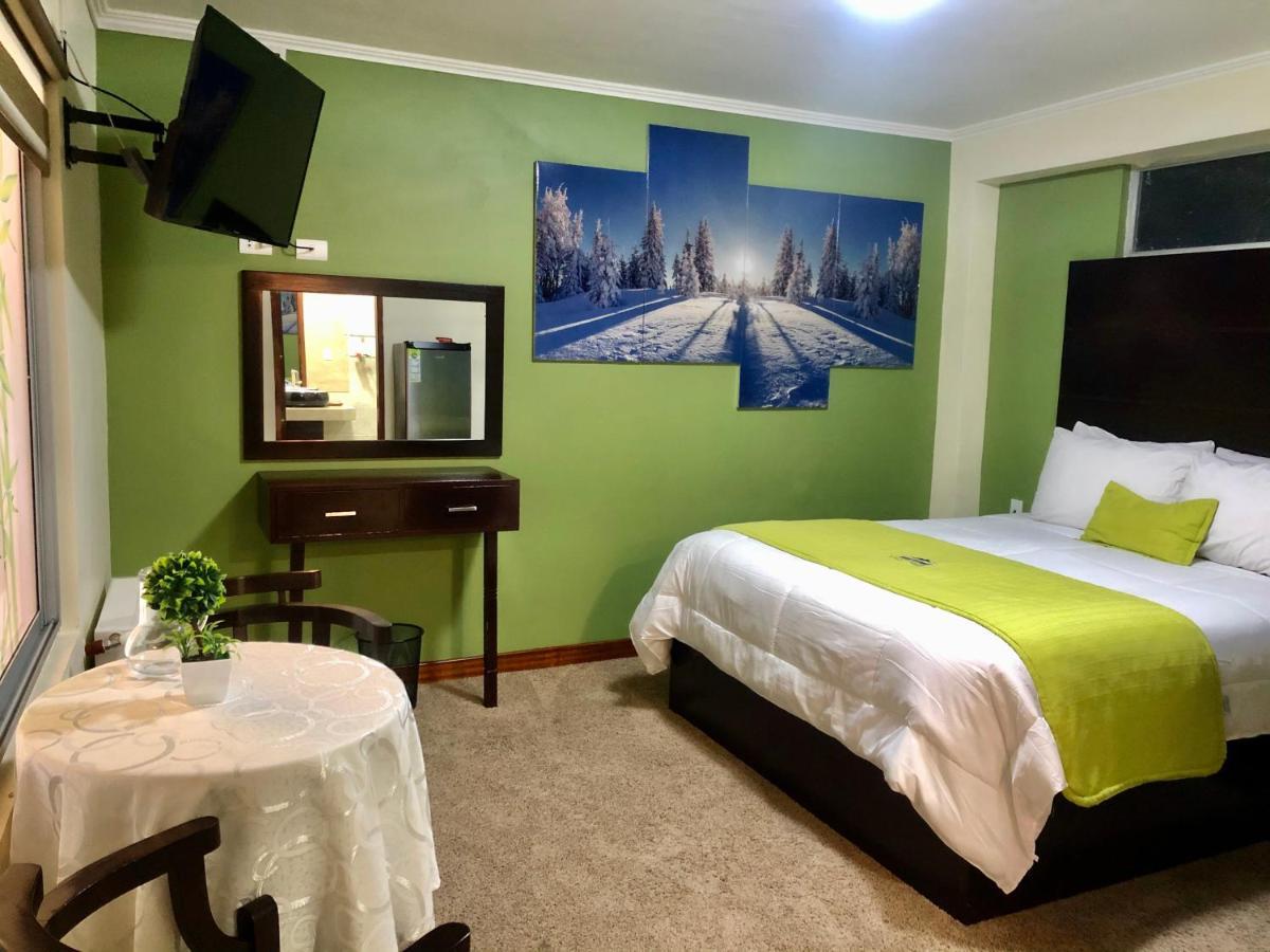 Casa Hotel Achumani ラパス エクステリア 写真
