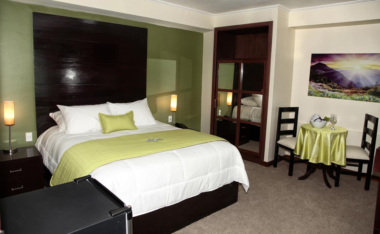 Casa Hotel Achumani ラパス エクステリア 写真
